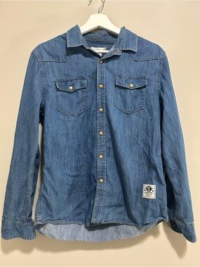 Denim Button-Down Shirt in Medium Blue